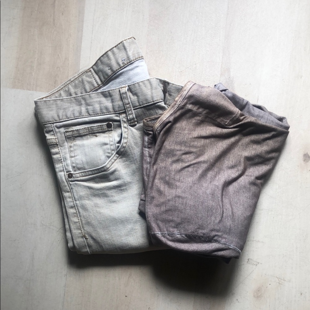 Men's Gray and Brown Jeans